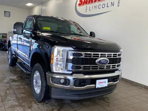 2025 Ford F-350 XLT