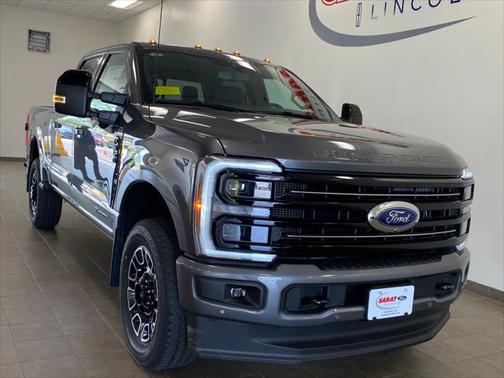 2025 Ford F-350 Platinum