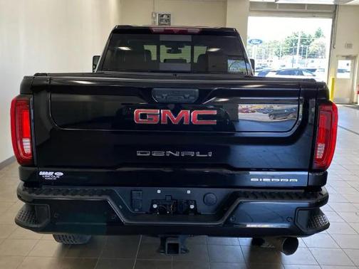 2023 GMC Sierra 2500 Denali