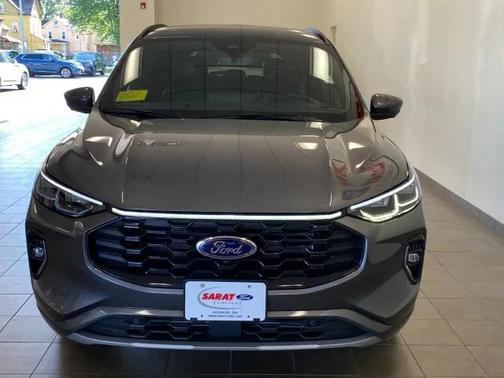 2023 Ford Escape ST-Line Elite
