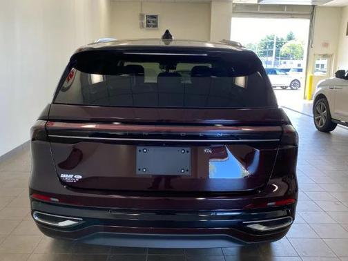 2025 Lincoln Nautilus Black Label