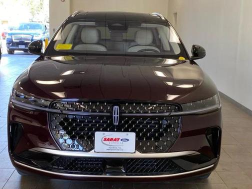 2025 Lincoln Nautilus Black Label