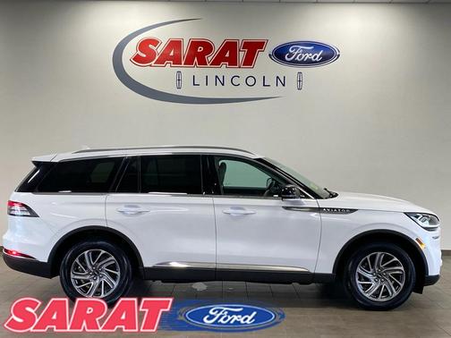 2023 Lincoln Aviator Standard AWD