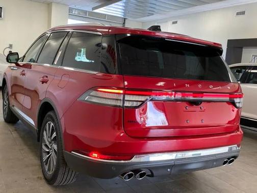2025 Lincoln Aviator Premiere