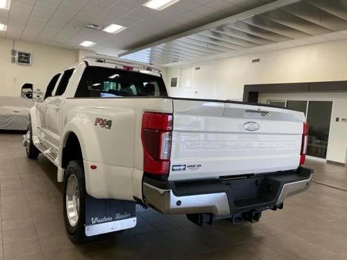 2022 Ford F-450 Platinum