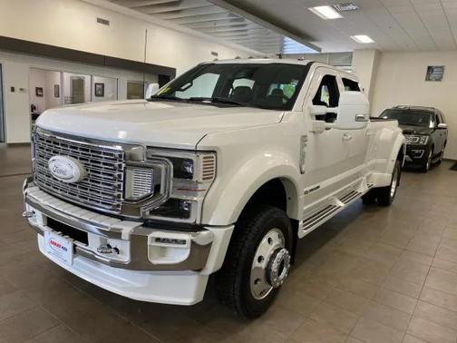 2022 Ford F-450 Platinum