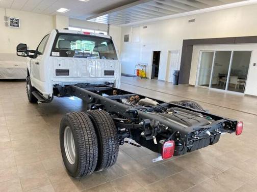 2025 Ford F-350 XL