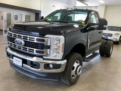 2025 Ford F-350 XL