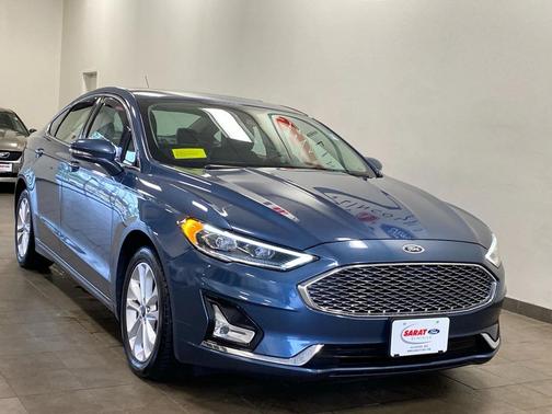 2019 Ford Fusion Energi Titanium