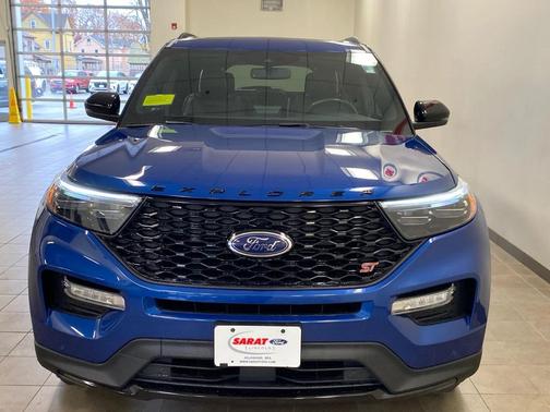2023 Ford Explorer ST