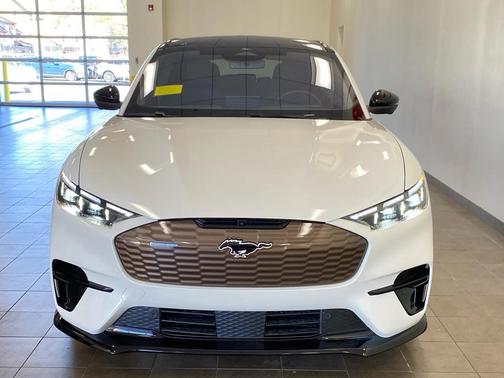 2025 Ford Mustang Mach-E GT