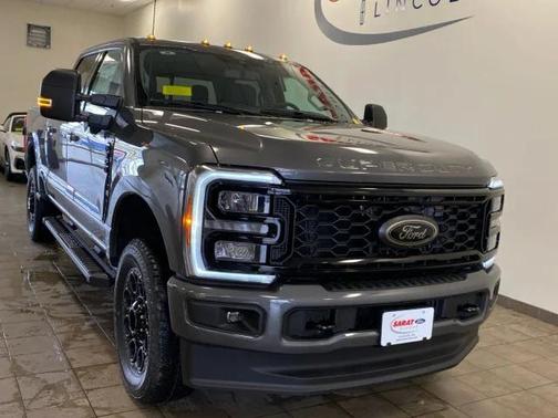 2025 Ford F-350 XLT
