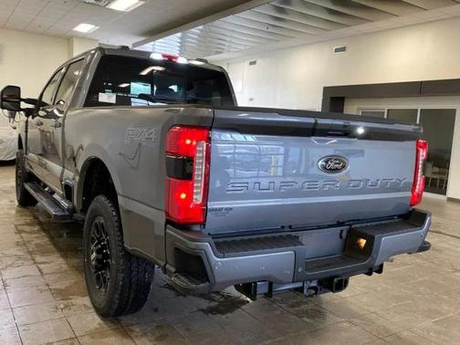 2025 Ford F-350 XLT