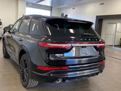 2025 Lincoln Corsair Premiere