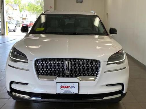 2024 Lincoln Aviator Premiere