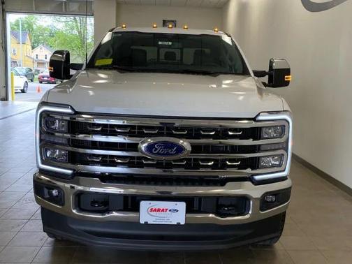2025 Ford F-350 Lariat
