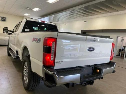 2025 Ford F-350 Lariat