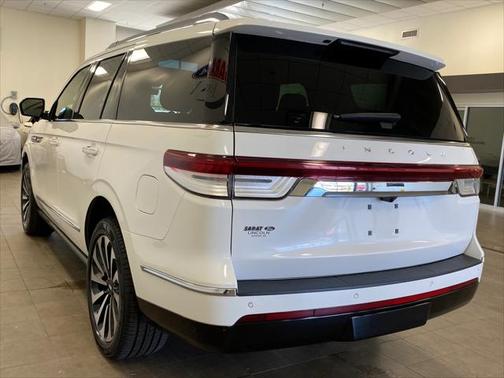 2022 Lincoln Navigator Reserve