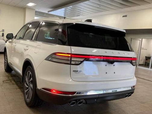 2025 Lincoln Aviator Premiere
