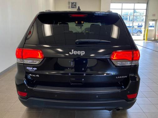 2019 Jeep Grand Cherokee Laredo