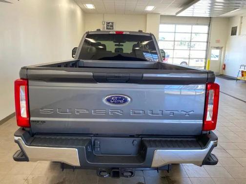 2025 Ford F-250 XLT