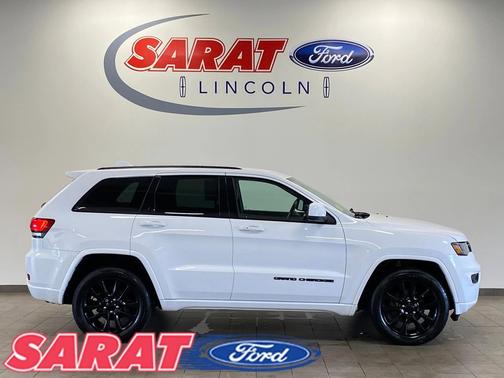2019 Jeep Grand Cherokee Laredo
