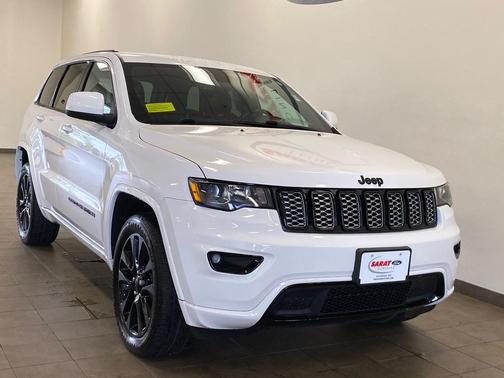 2019 Jeep Grand Cherokee Laredo