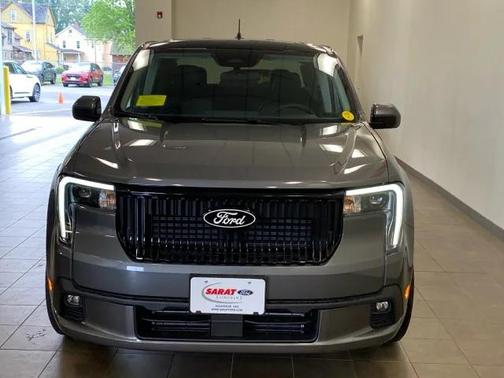 2025 Ford Maverick Lobo Standard