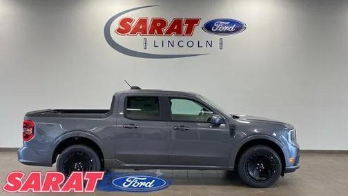 2025 Ford Maverick Lobo Standard