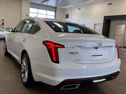 2022 Cadillac CT5 Premium Luxury RWD