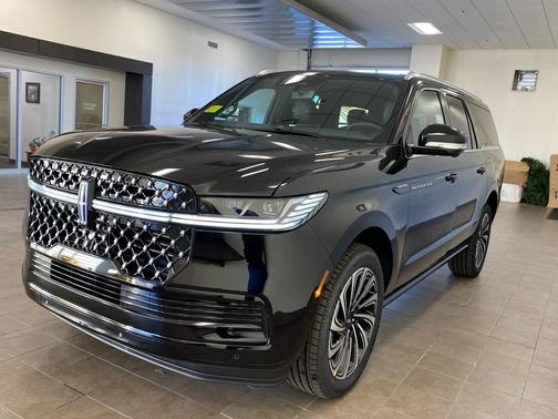 2025 Lincoln Navigator Black Label