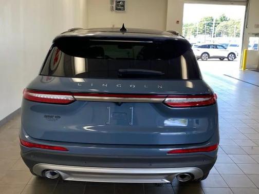 2025 Lincoln Corsair Premiere
