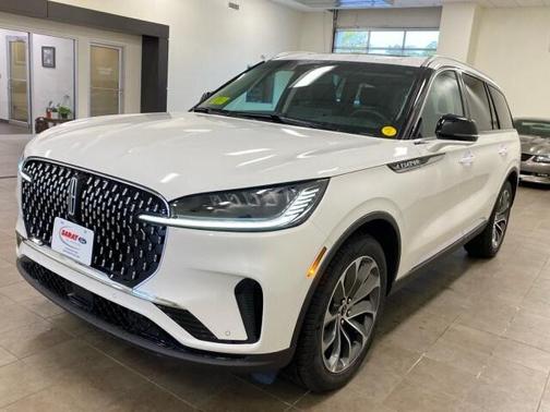 2025 Lincoln Aviator Premiere