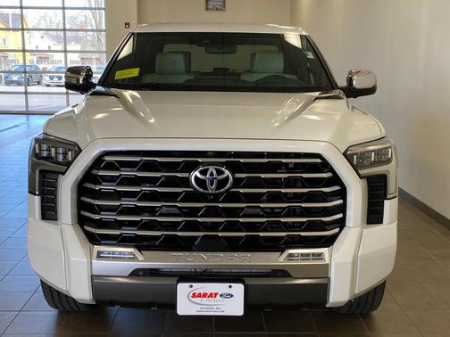 2023 Toyota Tundra Hybrid Capstone