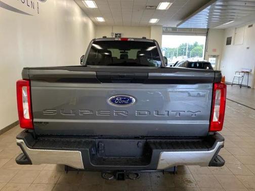 2025 Ford F-250 XLT