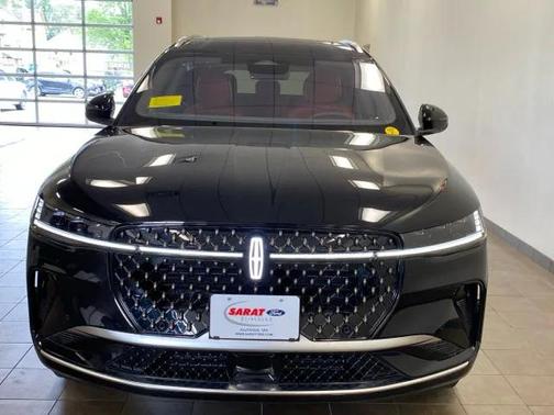 2025 Lincoln Nautilus Black Label