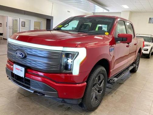 2025 Ford F-150 Lightning LARIAT