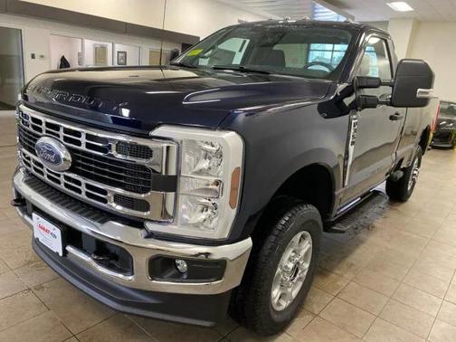 2025 Ford F-350 XLT