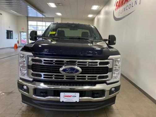 2025 Ford F-350 XLT
