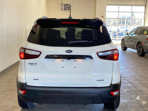 2022 Ford EcoSport SES