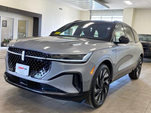 2024 Lincoln Nautilus Reserve