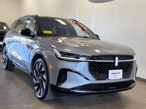 2024 Lincoln Nautilus Reserve