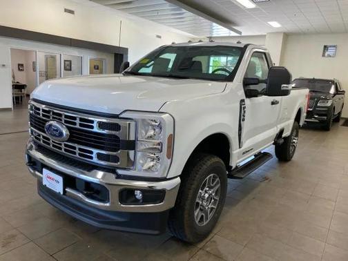 2025 Ford F-350 XLT