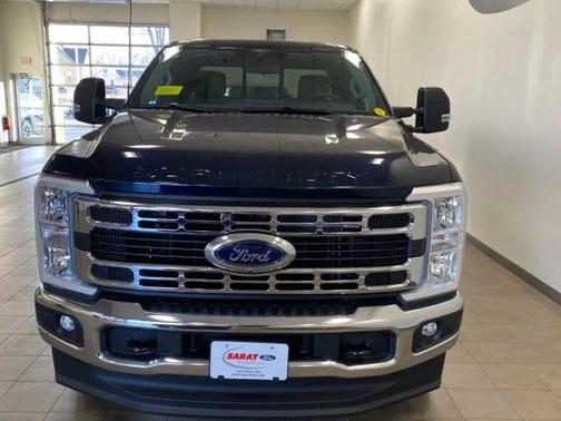 2025 Ford F-350 XLT