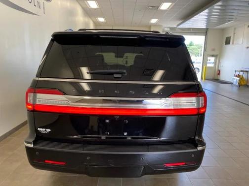 2019 Lincoln Navigator L Black Label
