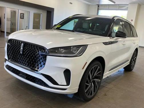 2025 Lincoln Aviator Black Label AWD
