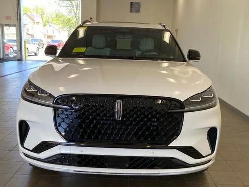 2025 Lincoln Aviator Black Label AWD