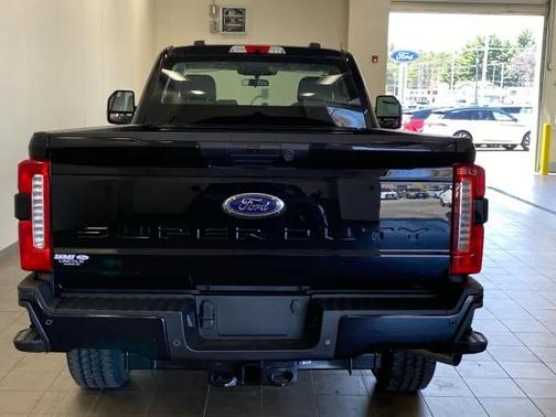 2025 Ford F-350 XLT