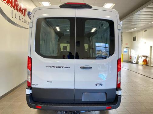 2026 Ford Transit-250 Base