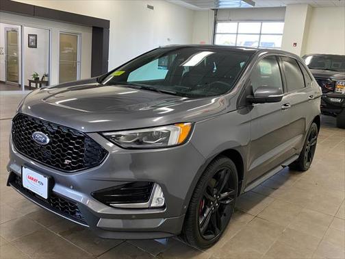 2022 Ford Edge ST